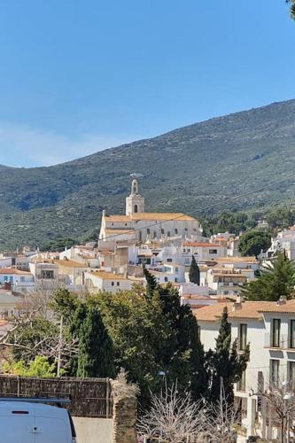  Espectacular Planta Baja con terraza y parking a 5 min de la playa in Cadaqués