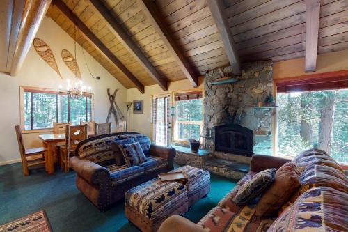 Yosemite Silvertip Lodge in Fish Camp (CA)