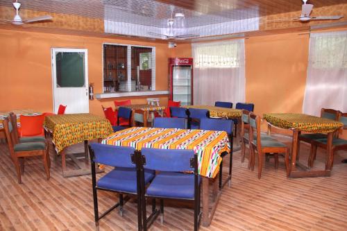 Restaurant, BB Tributary Hotel in Akosombo