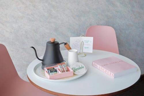 2 Double Beds, Accessible