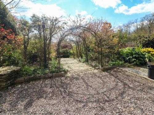 Lis-Ardagh Cottage 1 - image 4