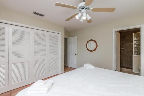Sunset Bay 221 by Padre Escapes - image 12