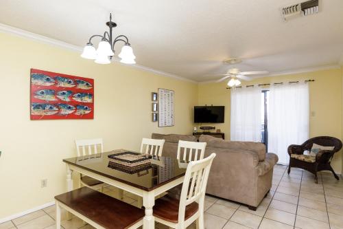 Cay Escape 102 by Padre Escapes - image 10