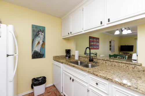 Cay Escape 102 by Padre Escapes - image 11