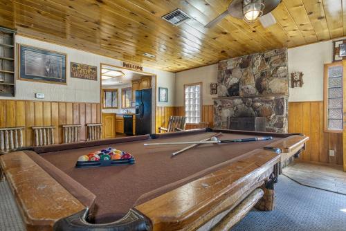 Lake Shore-12 by Big Bear Vacations - image 12