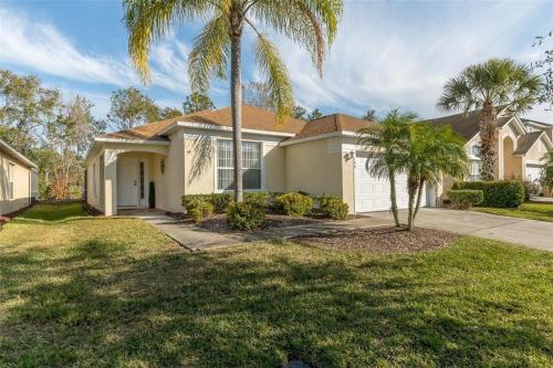 Escape To A 4Br, 3Ba Villa WithRecreation Room 199 Villa