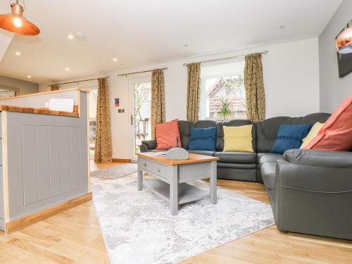 50 Trevithick Court Tolroy Manor - main image