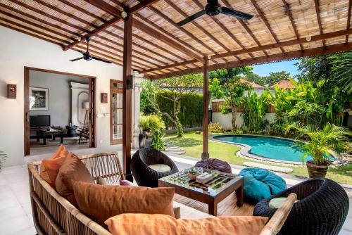 Villa Matahari Terbit - Close to the Fast Boat Dock, Sanur Beach