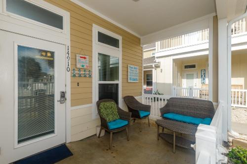 Village by the Beach I910K by Padre Escapes - image 14