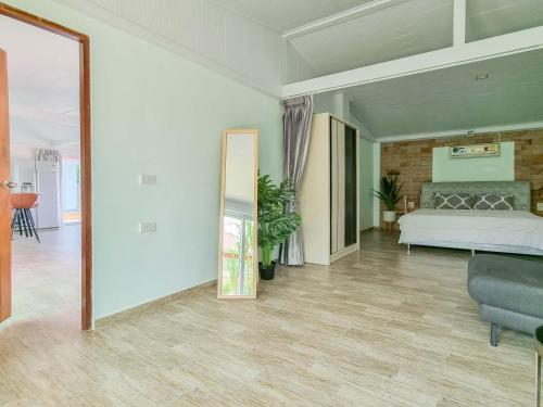 Tina's Living Paradise II - Guesthouses with private pool, 5 min to beach Tina's Living Paradise II - Guesthouses with private pool, 5 min to beach