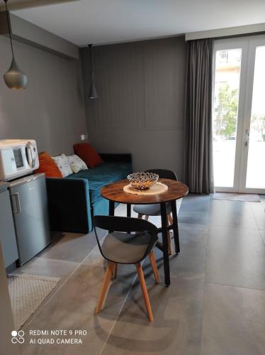 Slo Design House - image 6