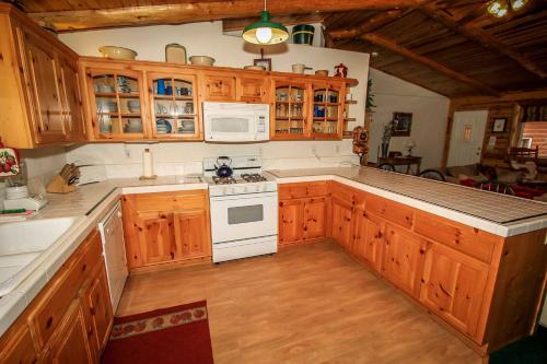 Aspen Grove-1041 by Big Bear Vacations - image 12