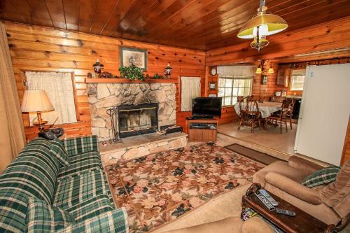 Ann's Place-1089 by Big Bear Vacations - image 6