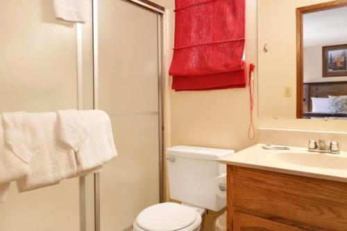 Brown Bears Cabin-1091 by Big Bear Vacations - image 11