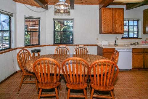 Breezy One-112 by Big Bear Vacations - image 11