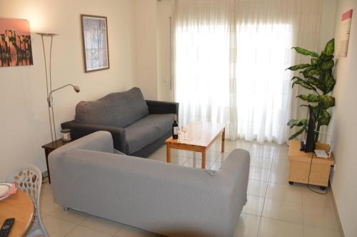 Apartamentos Estartit Park