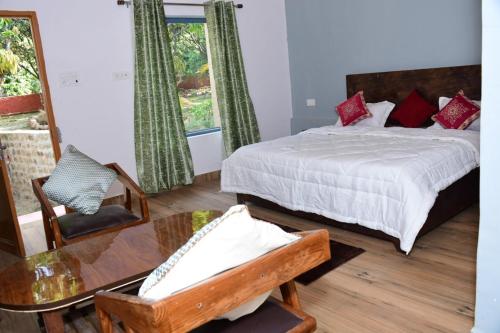 2 twin beds