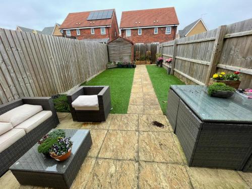 Kert, Comet place in Wellingborough