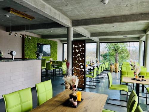 餐廳, Zweirad Hotel Lenne in 奧斯多夫