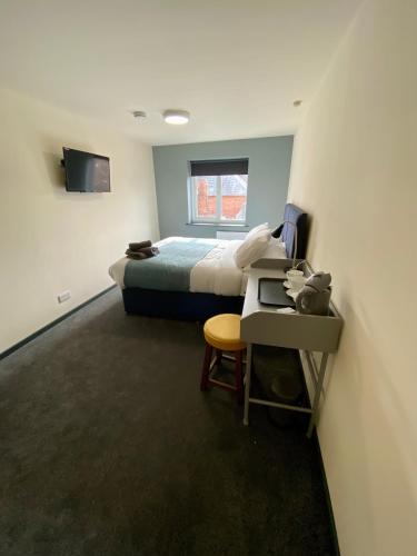 1 queen bed