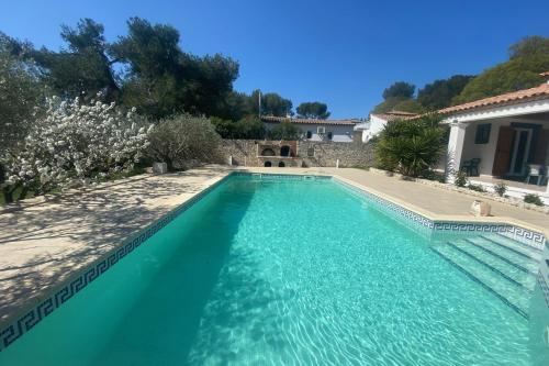 La Maison des Oliviers - Haven of peace gîte à louer Golf Nîmes Vacquerolles