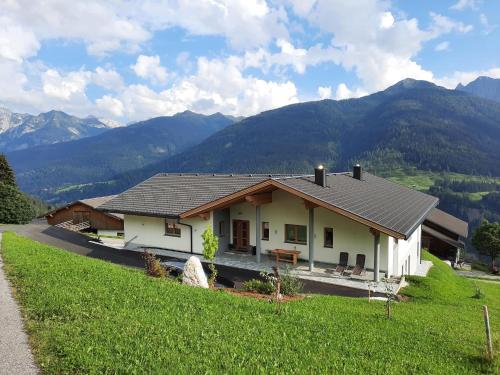 Panoramablick Tscheltsch in Liesing, Österreich