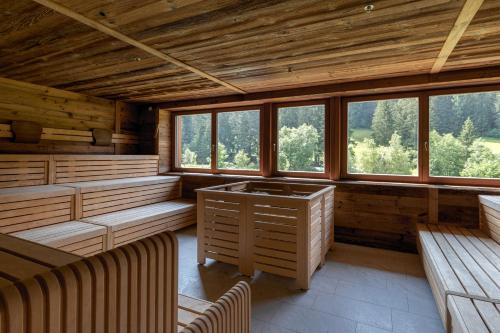 Alpine Nature Hotel Stoll