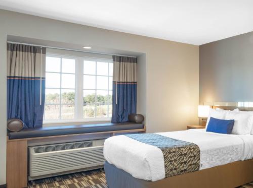 Microtel Inn Suites by Wyndham South Hill