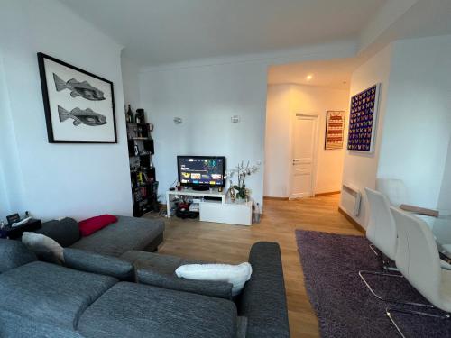 Charming Sunny Apartment across Monte Carlo Casino - image 3