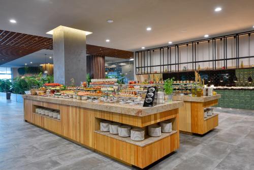 GRIFID Vistamar Hotel - 24 Hours Ultra All inclusive & Private Beach