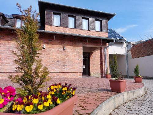 Centro Panzió - Accommodation - Zalaegerszeg
