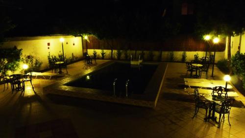 Hotel Bakos - image 4