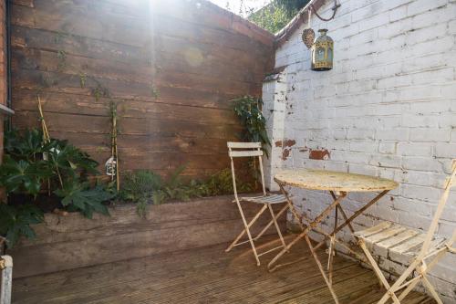 Hereford City - St Owens Terrace - Comfortable & Spacious Well Presented Three Storey House, Perfect For a Weekend Away & Exploring The City On Foot - Hosted By RENTMYHOUSE 4