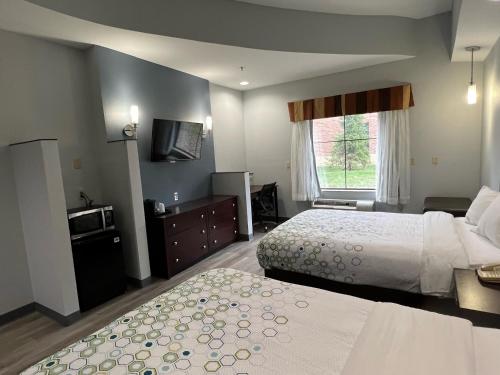 Comfort Inn & Suites Washington - image 13