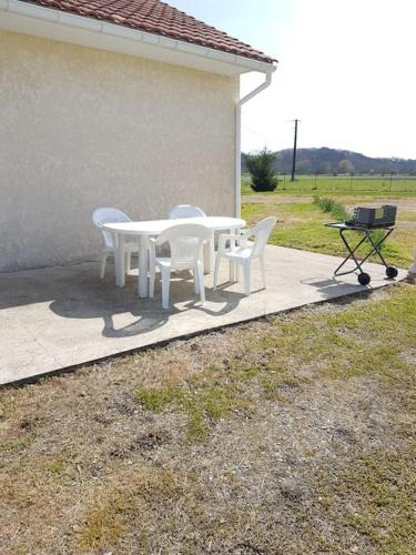 Maison de campagne 3 Etoiles paisible et chaleureuse gîte à louer Ségos