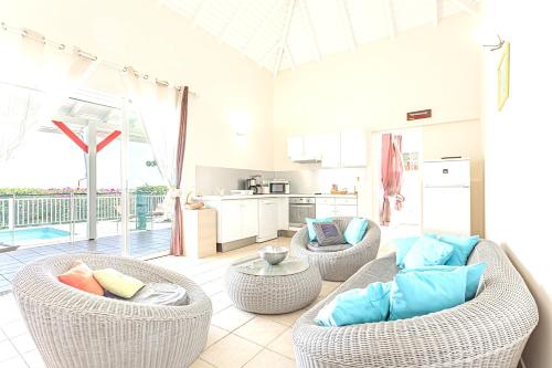 Villa paisible à Saint-François 200 m² avec piscine privée - image 2