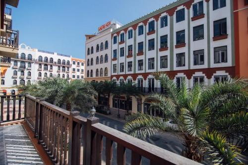 Green bay hotel Ha Long – Halong