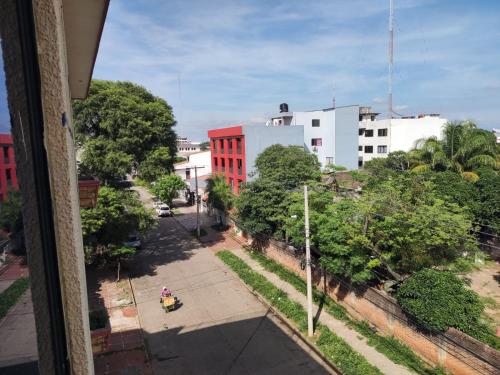 Omgivelser, residencial francia in Santa Cruz de la Sierra