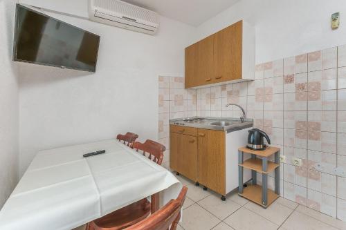 One-Bedroom apartment Standard image 2