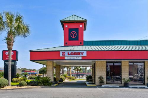 OYO Hotel Twin Lake- Lake Park Valdosta area - image 11