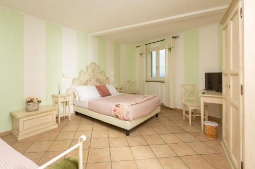 Hotel Ideale - image 10