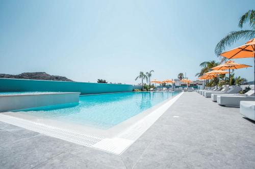 Mazoren Art Hotel - image 2