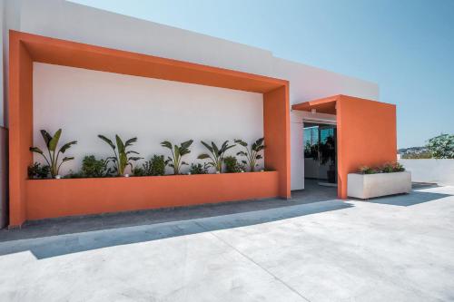 Mazoren Art Hotel - image 3