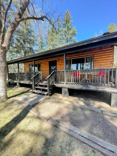 Tamarack Cabin - Two Bedroom