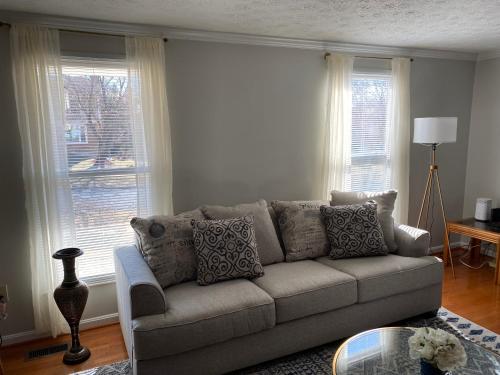Upgraded, beautiful 4 BD Colonial in Silver Spring, Silver Spring (zdjęcie 7)