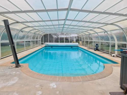 Maison de vacance chaleureuse avec piscine partage gîte à louer Verrières