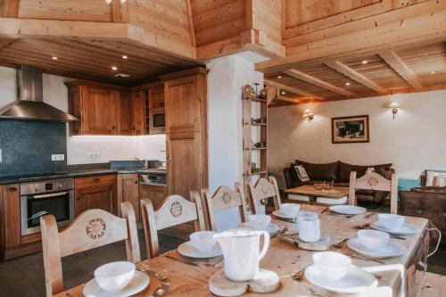Les Chalets de Jean Jeanne - Chalet La Bornette in Morzine