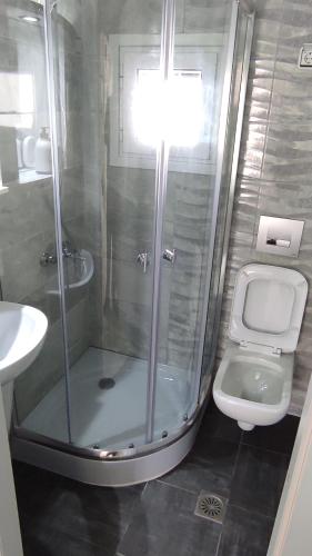 Boho Studios Liapades - Near restaurants, bus and beaches 5