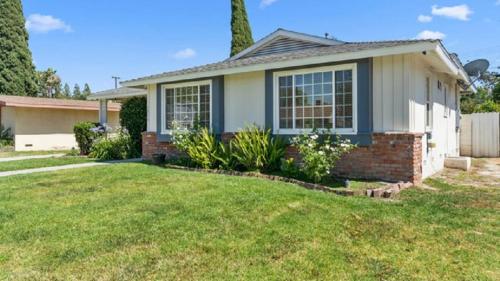 F 59 Goodhue - image 2