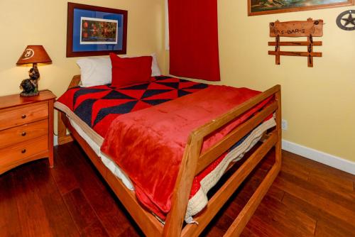 Lazy Bear Lodge-1235 by Big Bear Vacations - image 6